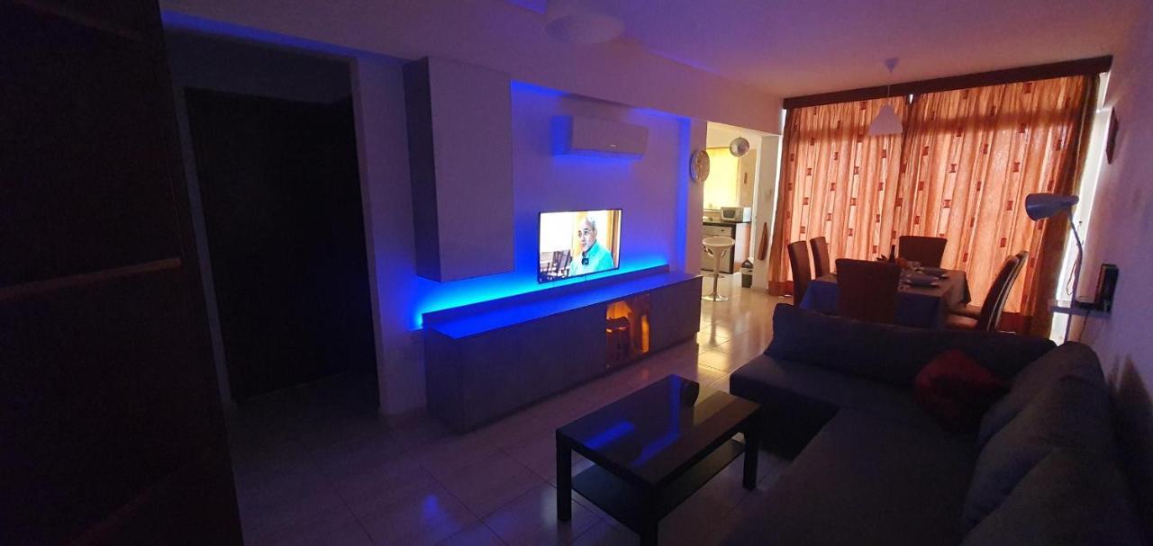 Vasilas Holiday Apartment #2 ลาร์นาคา ภายนอก รูปภาพ