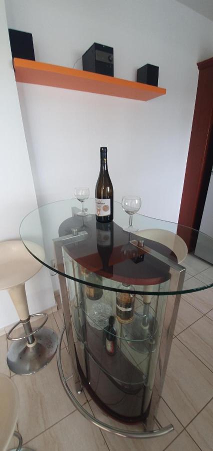 Vasilas Holiday Apartment #2 ลาร์นาคา ภายนอก รูปภาพ