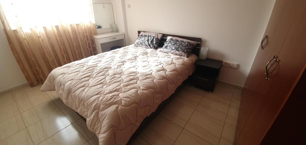 Vasilas Holiday Apartment #2 ลาร์นาคา ภายนอก รูปภาพ